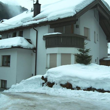 Hotel Haus Dorfschmied Flirsch Exteriér fotografie