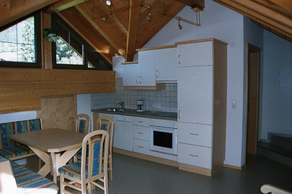 Hotel Haus Dorfschmied Flirsch Pokoj fotografie