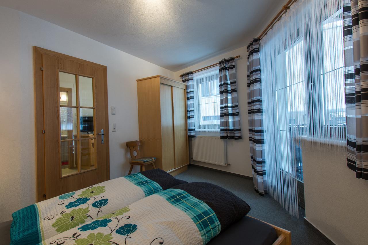 Hotel Haus Dorfschmied Flirsch Exteriér fotografie